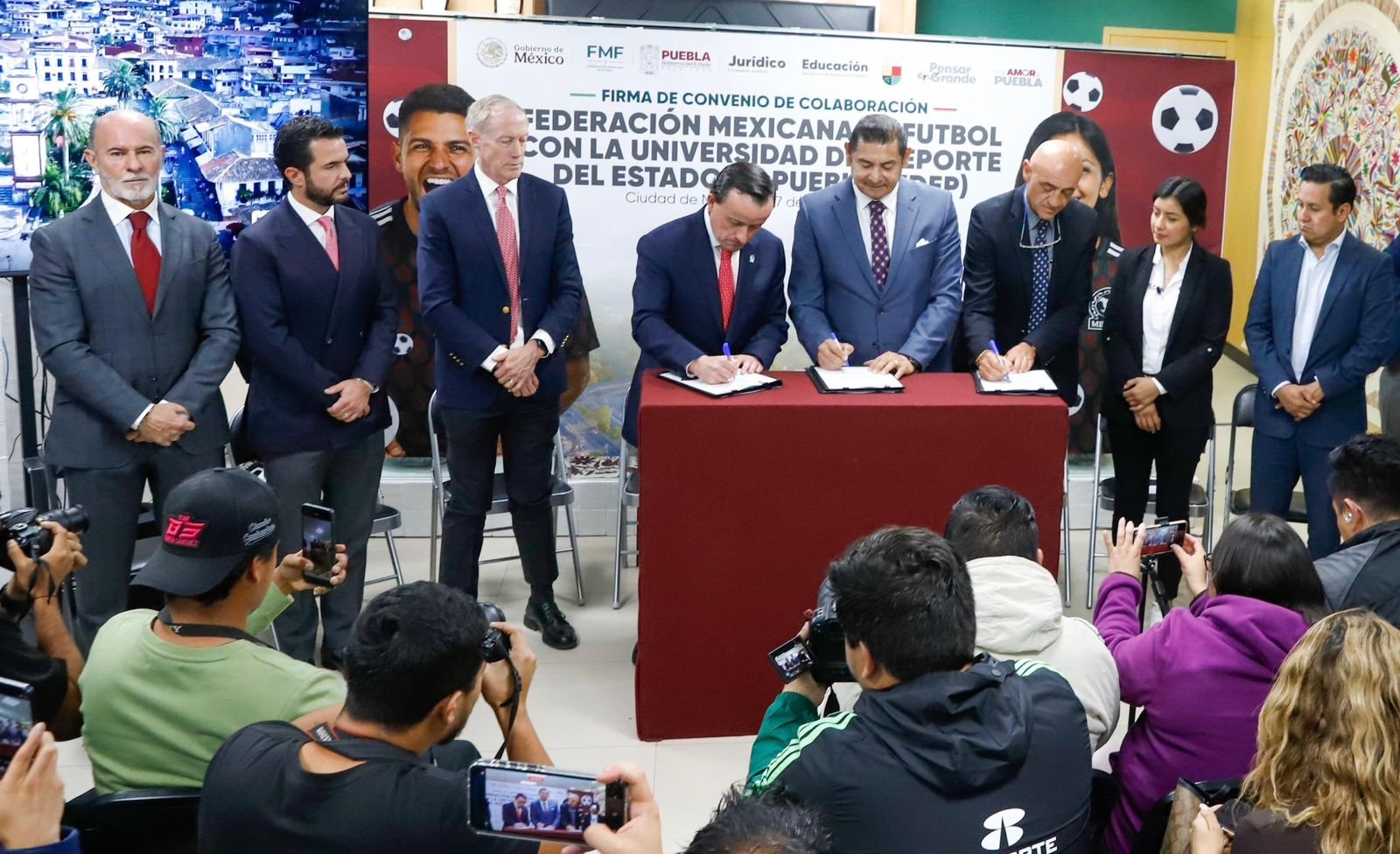 FEMEXFUT Y GOBIERNO DE PUEBLA FIRMAN CONVENIO PARA FORTALECER FORMACIÓN DE TALENTO EN LA UDEP