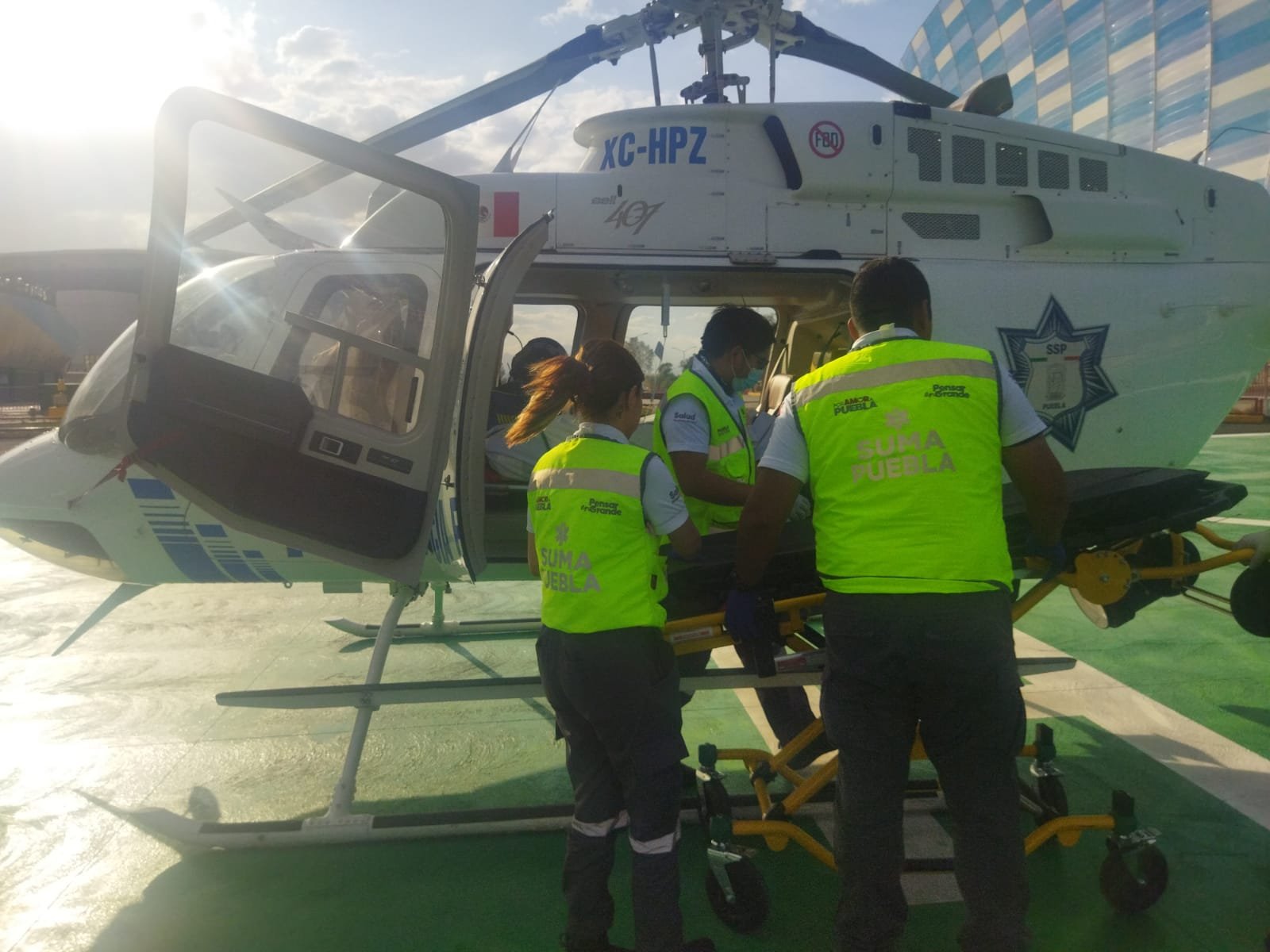COORDINACIÓN ENTRE SECTOR SALUD PERMITE TRASLADO AÉREO DE EMERGENCIA DESDE Chiautla de Tapia