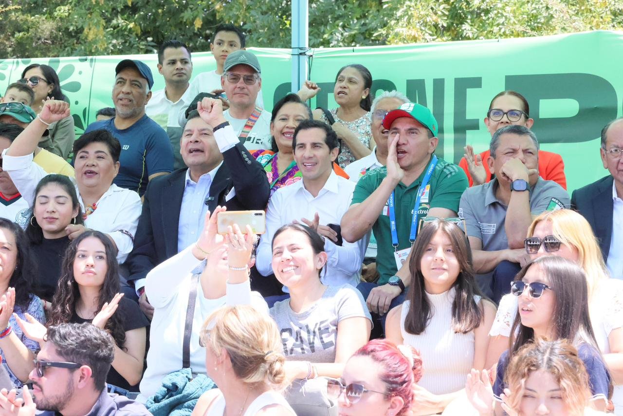 ARMENTA MIER Y ROMMEL PACHECO RESPALDAN EL MUNDIAL DE TIRO CON ARCO EN PUEBLA
