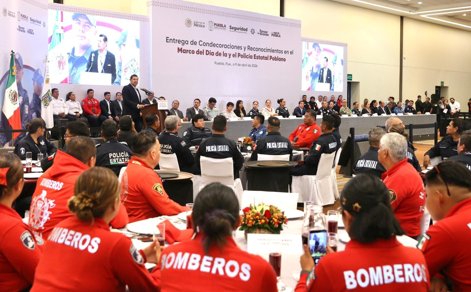 GOBIERNO DE PUEBLA RECONOCE TRAYECTORIA Y FORTALECE LABOR POLICIAL