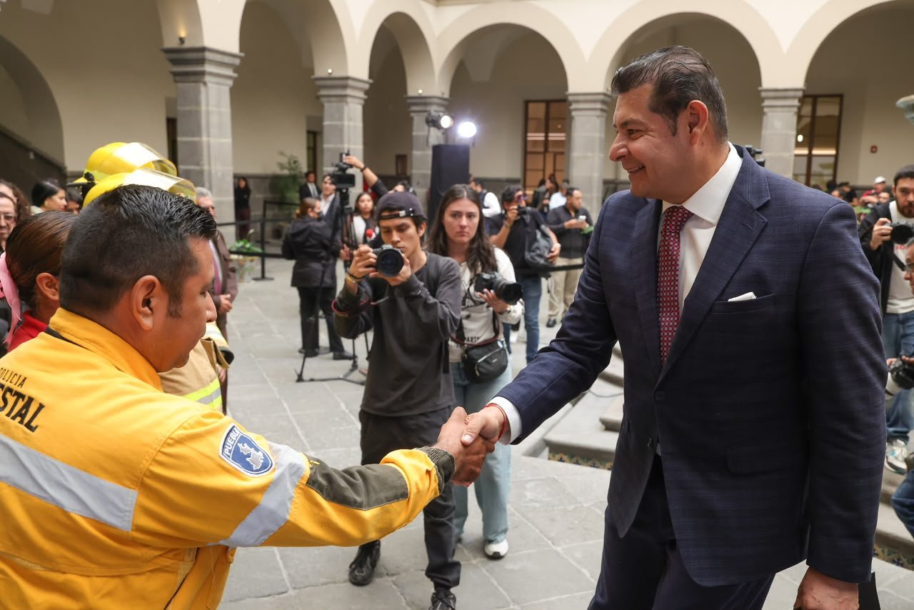 GOBIERNO ESTATAL IMPULSA VIVIENDA DIGNA CON EL PROGRAMA “POR AMOR A PUEBLA”
