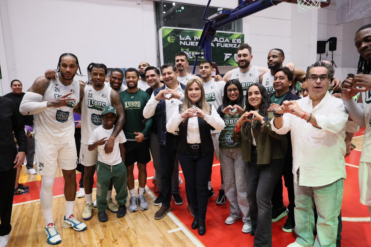 CON LOBOS PUEBLA, GOBIERNO DEL ESTADO IMPULSA EL BÁSQUETBOL PROFESIONAL