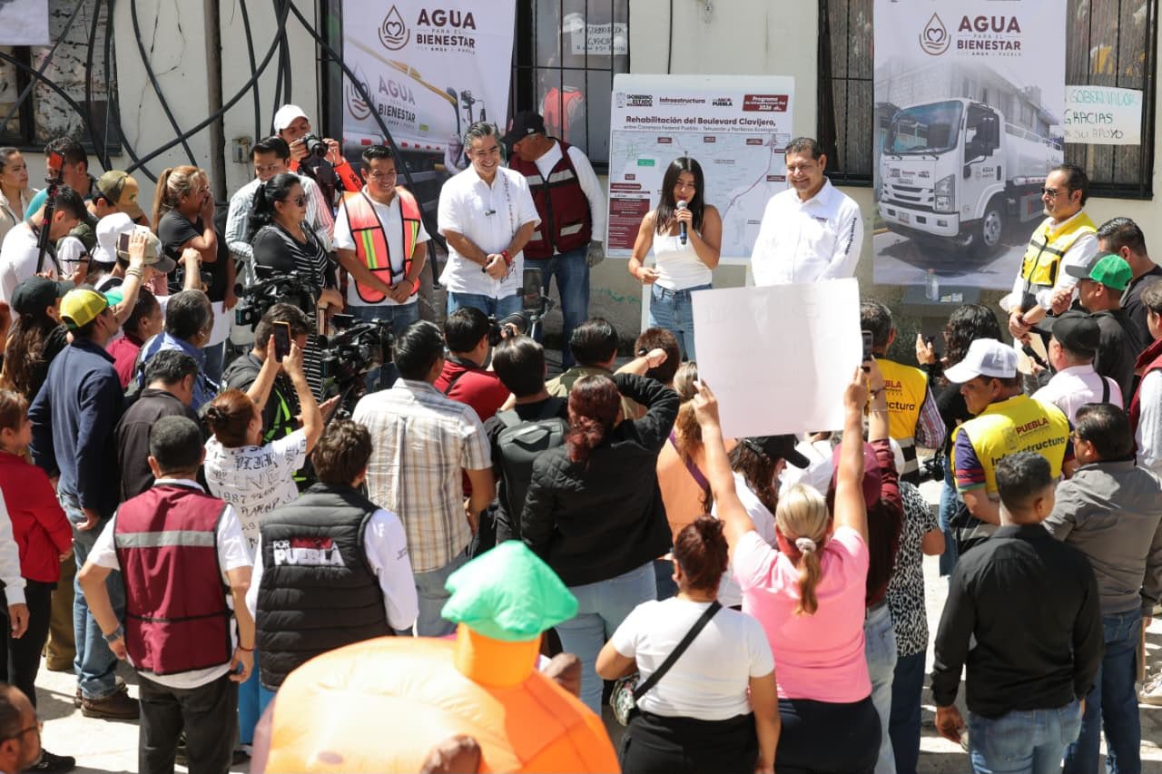 Gobierno estatal garantiza agua y calles dignas en zona metropolitana